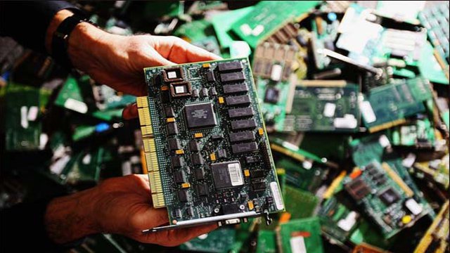 Rifiuti da apparecchiature elettriche ed elettroniche